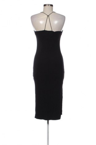 Kleid Yfl Reserved, Größe S, Farbe Schwarz, Preis € 14,83