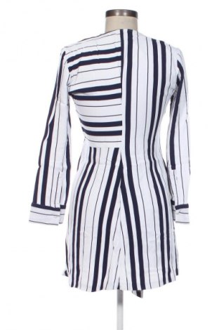 Kleid Zara, Größe M, Farbe Mehrfarbig, Preis € 13,81