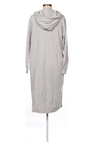 Рокля Zara, Размер L, Цвят Сив, Цена 34,99 лв.
