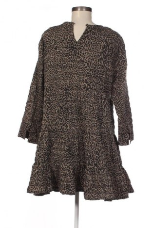 Рокля Zara, Размер L, Цвят Многоцветен, Цена 27,99 лв.