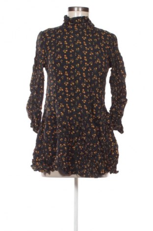 Рокля Zara, Размер S, Цвят Многоцветен, Цена 27,99 лв.