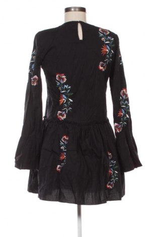Sukienka Zara Trafaluc, Rozmiar S, Kolor Czarny, Cena 63,99 zł
