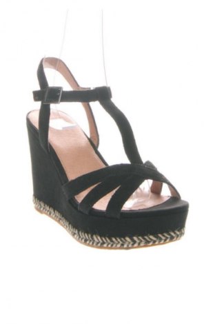 Sandále UGG Australia, Veľkosť 38, Farba Čierna, Cena  96,00 €