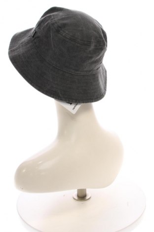 Mütze Review, Farbe Grau, Preis € 28,99
