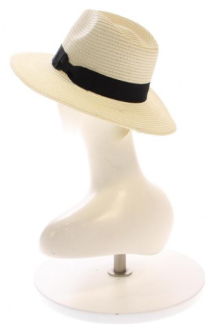 Căciulă Unbranded, Culoare Ecru, Preț 37,00 Lei