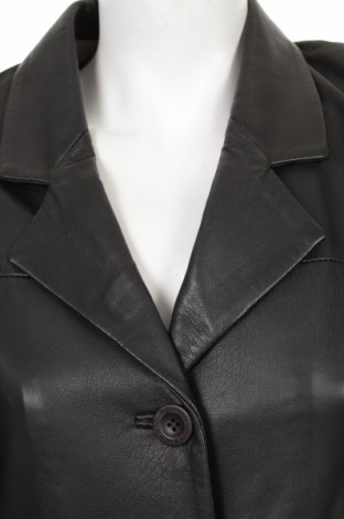 Дамско кожено яке, Размер M, Цвят Черен, Цена 138,00 лв.