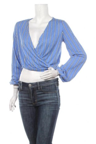 Bluză de femei Bershka, Mărime S, Culoare Albastru, 96% viscoză, 4% elastan, Preț 28,45 Lei