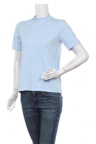 Дамска блуза ONLY, Размер M, Цвят Син, 48% модал, 47% памук, 5% еластан, Цена 14,70 лв.