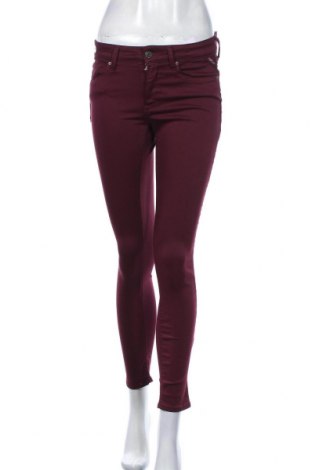 Dámské džíny  Replay, Velikost M, Barva Červená, 85% bavlna, 10% polyester, 5% elastan, Cena  1 677,00 Kč