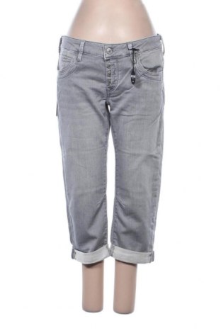 Дамски къс панталон Mavi, Размер M, Цвят Сив, Цена 99,00 лв.
