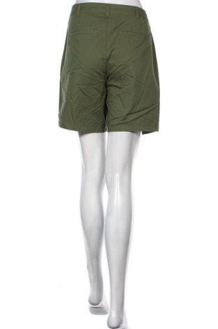 Дамски къс панталон Zero, Размер M, Цвят Зелен, Цена 53,40 лв.