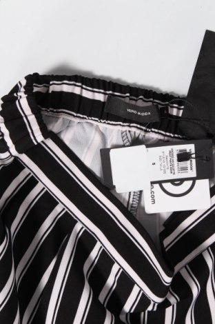 Дамски панталон Vero Moda, Размер S, Цвят Черен, Цена 11,06 лв.
