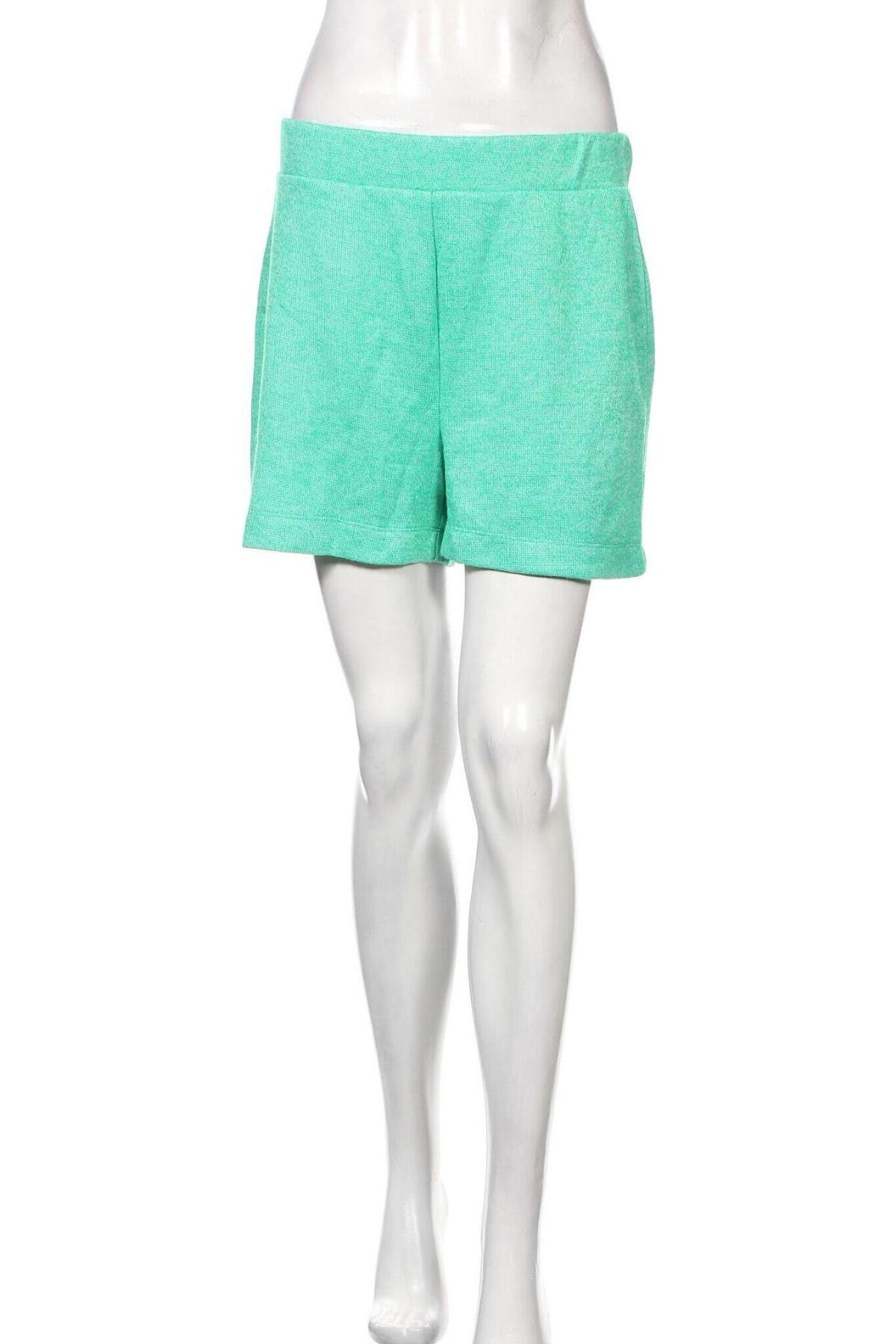 Дамски къс панталон Pieces, Размер M, Цвят Зелен, Цена 48,00 лв.