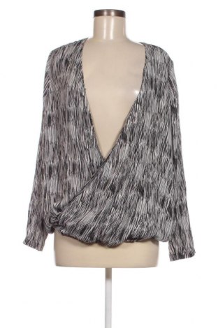 Γυναικεία μπλούζα Ellos, Μέγεθος M, Χρώμα Πολύχρωμο, Τιμή 1,60 €