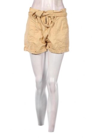 Дамски къс панталон Vanilla Star, Размер S, Цвят Бежов, Цена 5,40 лв.