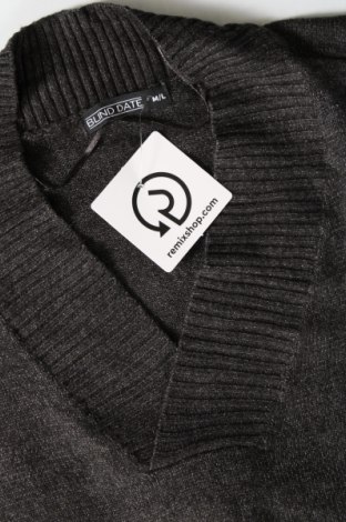 Дамски пуловер Blind Date, Размер M, Цвят Сив, Цена 3,77 лв.