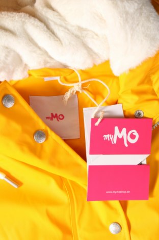 Γυναικείο μπουφάν MyMO, Μέγεθος L, Χρώμα Κίτρινο, Τιμή 97,94 €