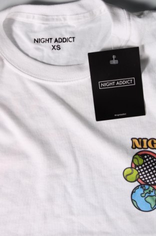 Ανδρικό t-shirt NIGHT ADDICT, Μέγεθος XS, Χρώμα Λευκό, Τιμή 14,95 €