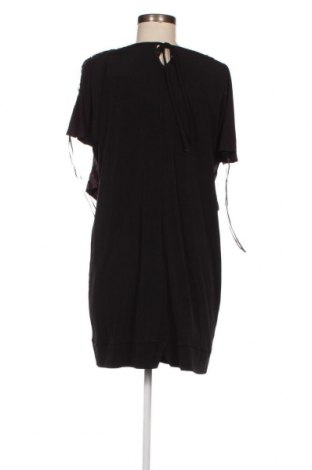 Kleid La Mode Est A Vous, Größe M, Farbe Schwarz, Preis 6,88 €