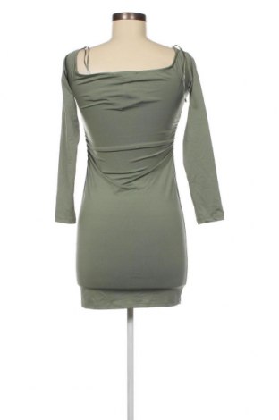 Kleid Bershka, Größe M, Farbe Grün, Preis 5,22 €