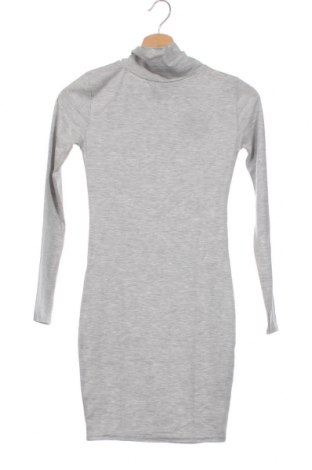 Kleid Boohoo, Größe XS, Farbe Grau, Preis € 4,50
