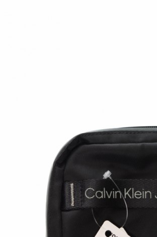 Kabelka  Calvin Klein, Farba Čierna, Cena  32,95 €