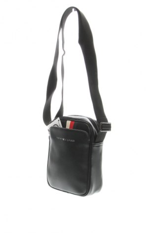 Geantă Tommy Hilfiger, Culoare Negru, Preț 320,99 Lei