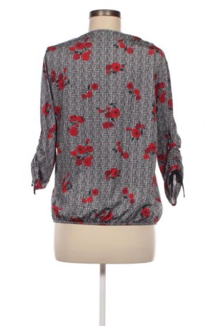 Damen Shirt, Größe S, Farbe Mehrfarbig, Preis 3,99 €