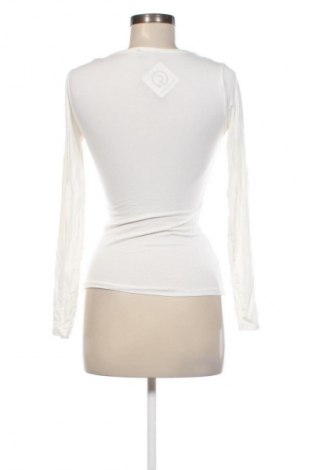 Damen Shirt Amisu, Größe S, Farbe Weiß, Preis 4,99 €