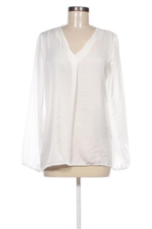 Damen Shirt Betty Barclay, Größe M, Farbe Weiß, Preis € 3,99