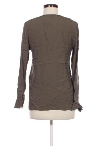 Damen Shirt Charlise, Größe S, Farbe Grün, Preis 3,99 €