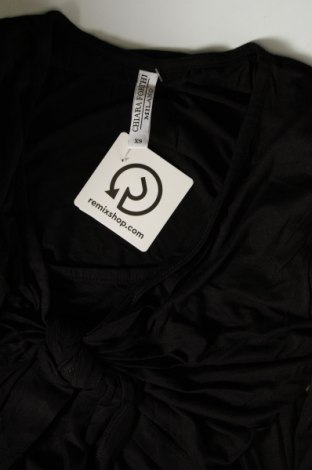 Damen Shirt Chiara Forthi, Größe XS, Farbe Schwarz, Preis 13,36 €