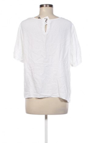 Damen Shirt Chicoree, Größe XL, Farbe Weiß, Preis € 4,99