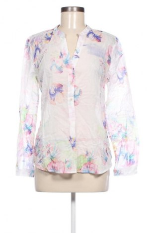 Damen Shirt Emily Van den Bergh, Größe M, Farbe Weiß, Preis € 52,19