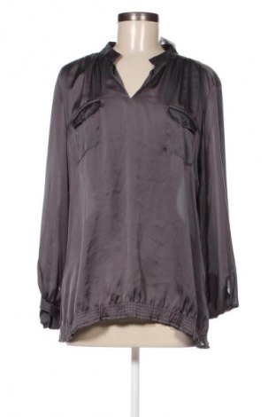 Дамска блуза Emily Van den Bergh, Размер XXL, Цвят Сив, Цена 30,00 лв.