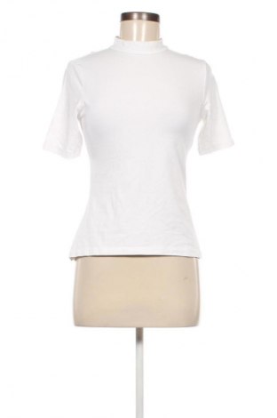 Damen Shirt Even&Odd, Größe M, Farbe Weiß, Preis 4,63 €