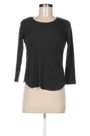 Damen Shirt Gina Tricot, Größe S, Farbe Grau, Preis € 5,49