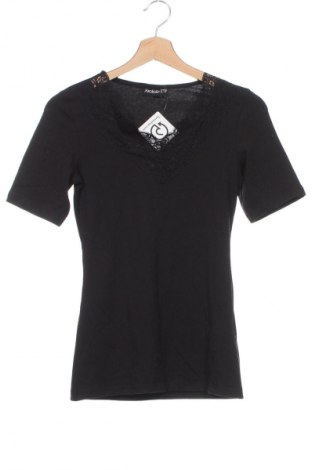 Дамска блуза Janina, Размер XS, Цвят Черен, Цена 19,55 лв.