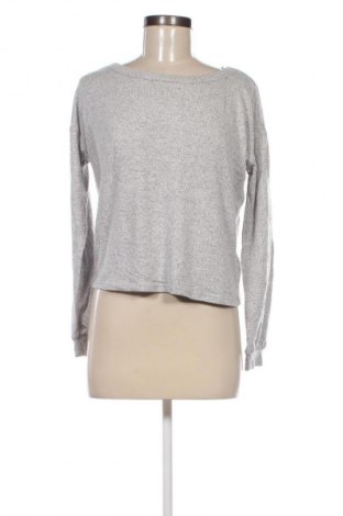 Damen Shirt NA-KD, Größe S, Farbe Grau, Preis 5,99 €