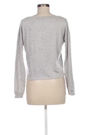 Damen Shirt NA-KD, Größe S, Farbe Grau, Preis 5,99 €