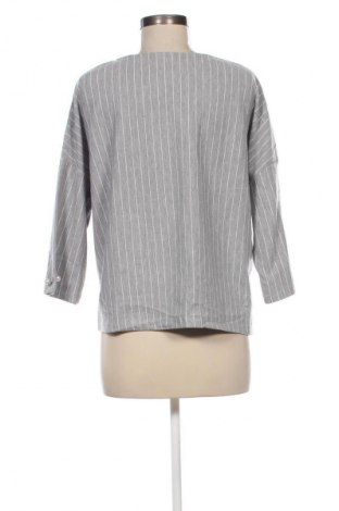 Damen Shirt Stradivarius, Größe M, Farbe Grau, Preis € 3,99