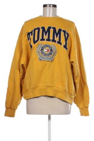 Дамска блуза Tommy Jeans, Размер L, Цвят Жълт, Цена 75,90 лв.
