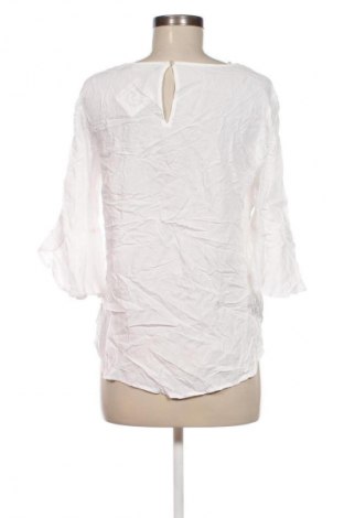 Damen Shirt Vero Moda, Größe M, Farbe Weiß, Preis € 2,99