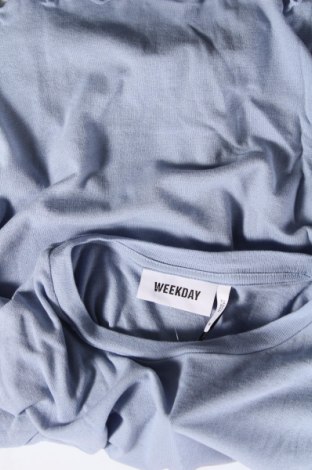 Damen Shirt Weekday, Größe M, Farbe Blau, Preis € 4,49