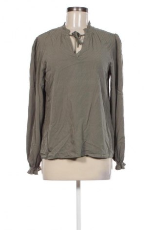 Damen Shirt Yessica, Größe M, Farbe Grün, Preis 4,99 €