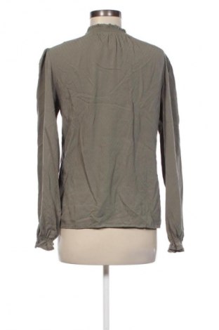 Damen Shirt Yessica, Größe M, Farbe Grün, Preis € 4,99