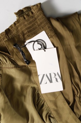 Дамска блуза Zara, Размер S, Цвят Зелен, Цена 43,99 лв.