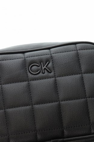 Γυναικεία τσάντα Calvin Klein, Χρώμα Μαύρο, Τιμή 83,99 €