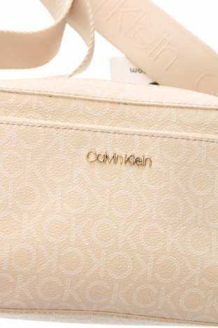 Γυναικεία τσάντα Calvin Klein, Χρώμα Πολύχρωμο, Τιμή 74,99 €