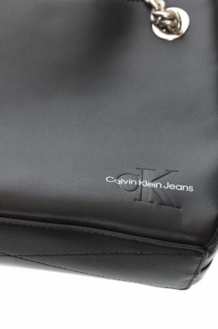 Damentasche Calvin Klein, Farbe Schwarz, Preis 89,99 €